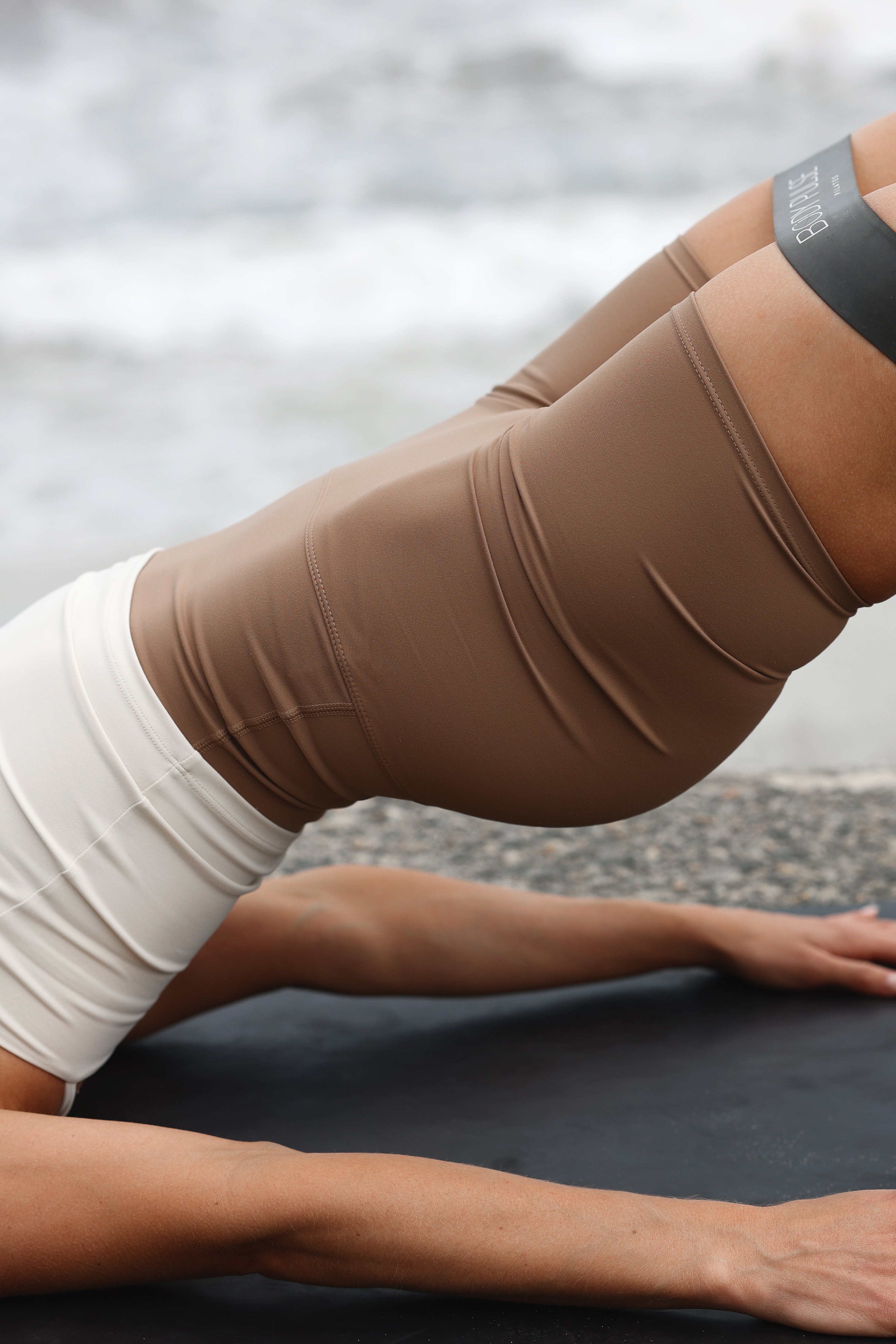 Luxe seamless shorts: light mocha