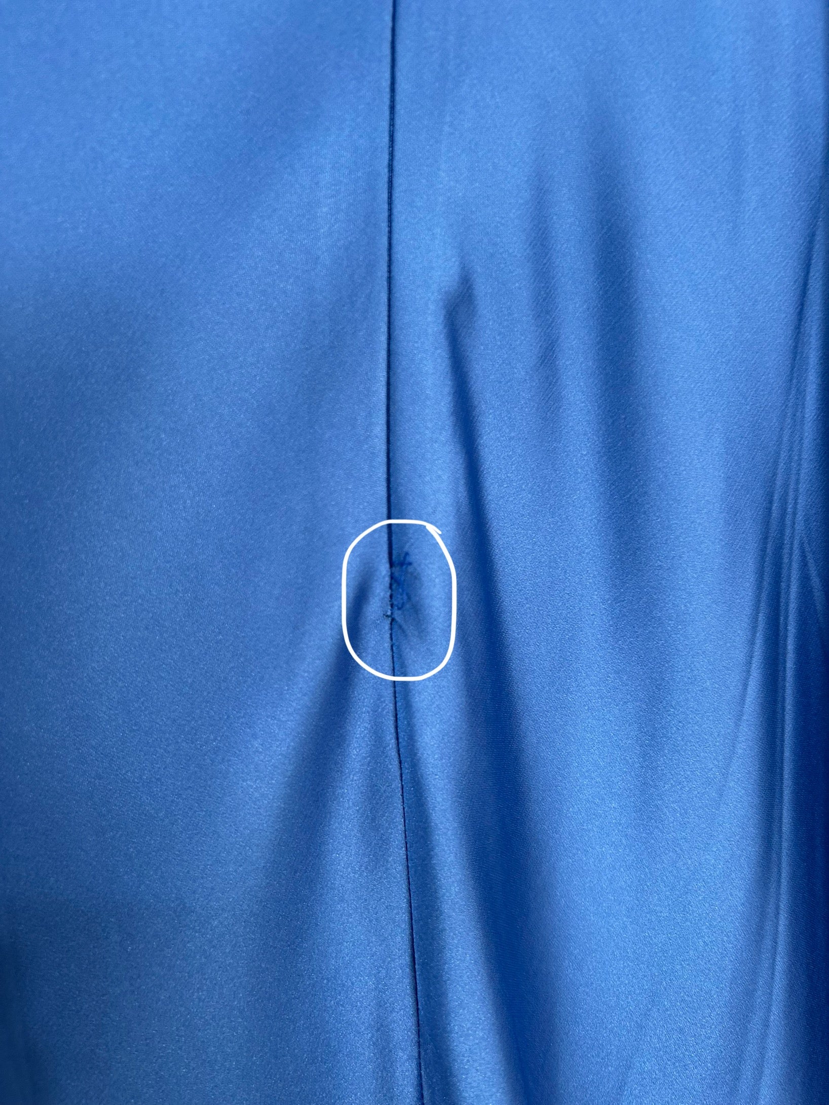 INKA GOWN: AZUL MINOR STAIN AND PULL SIZE L
