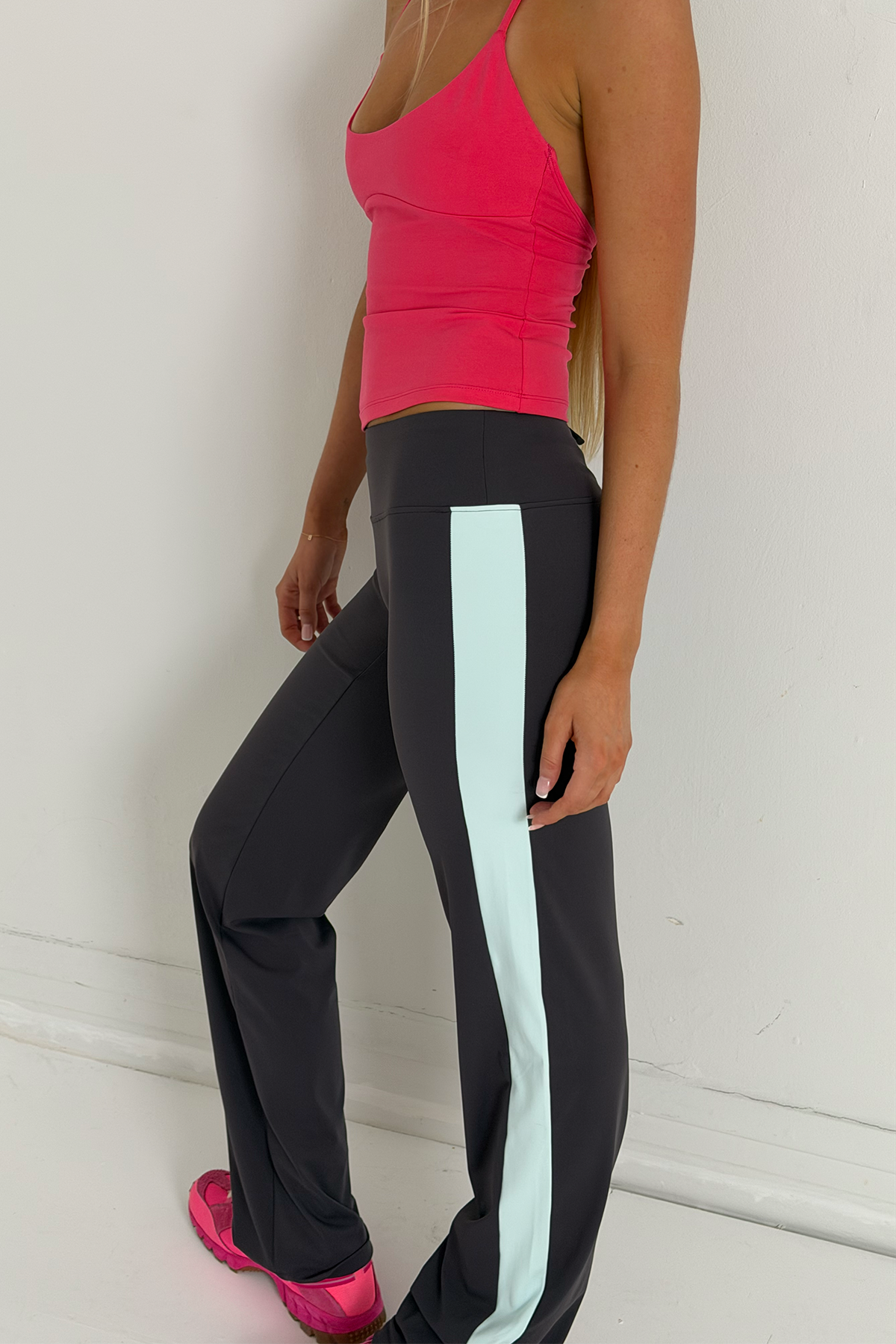 BASE PANT | SLATE HNTR THE LABEL