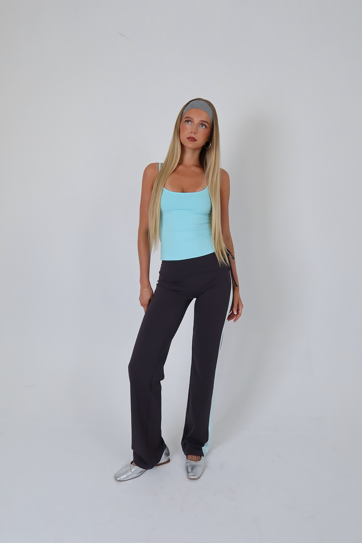EVERYDAY TANK | AQUA HNTR THE LABEL