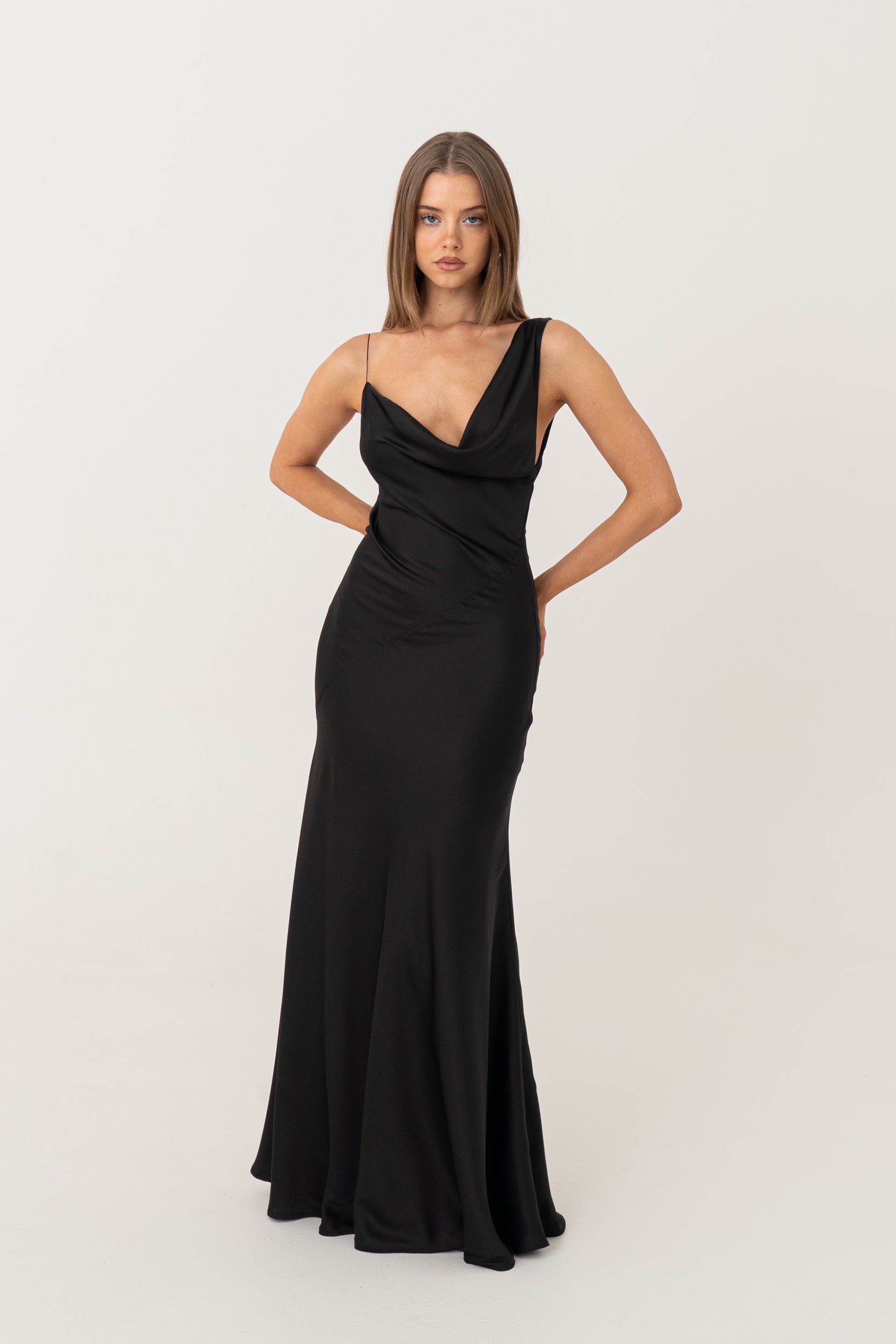 BIANKA GOWN | BLACK