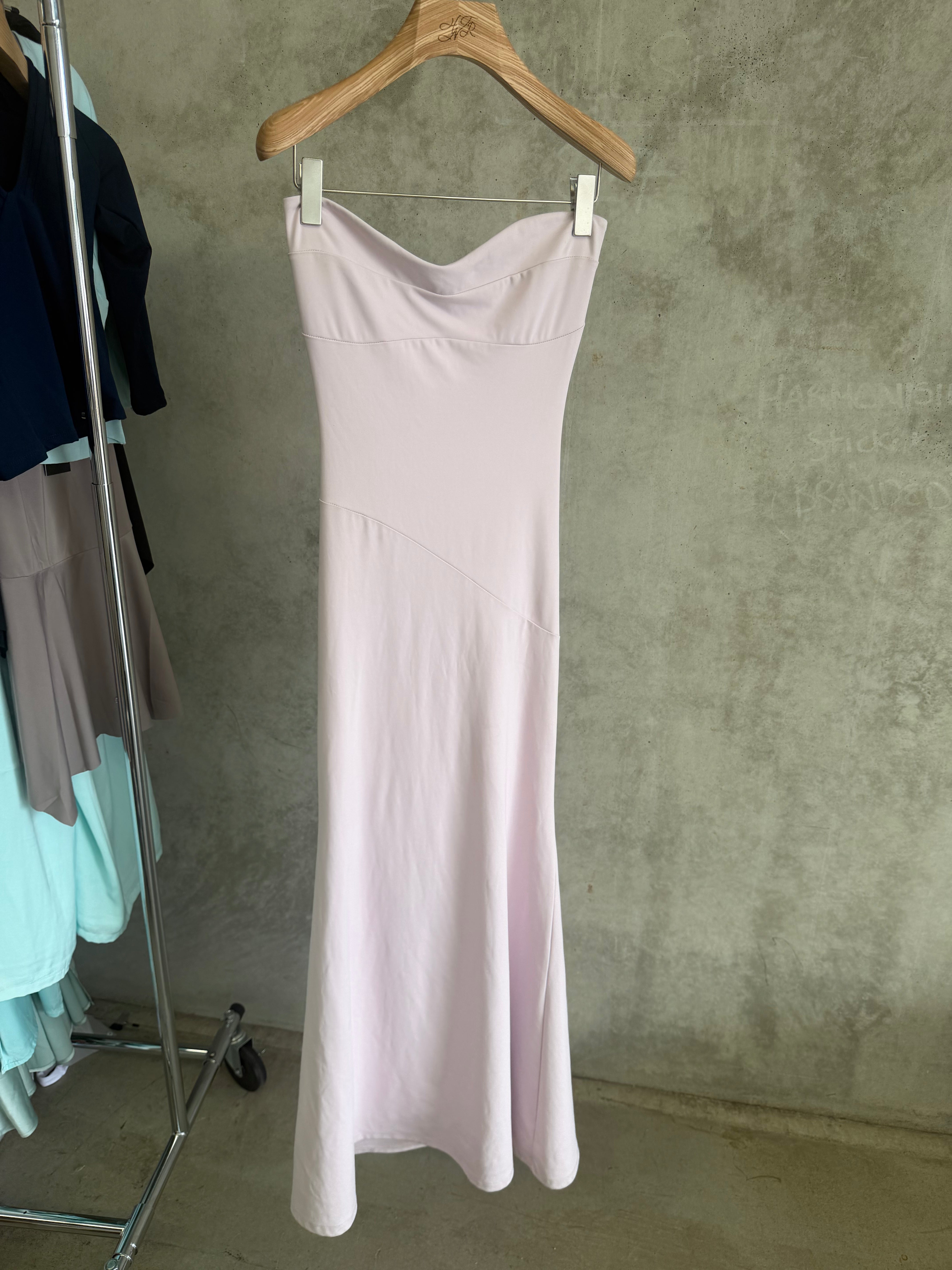HUGO GOWN | UNRELEASED VERSION HNTR THE LABEL