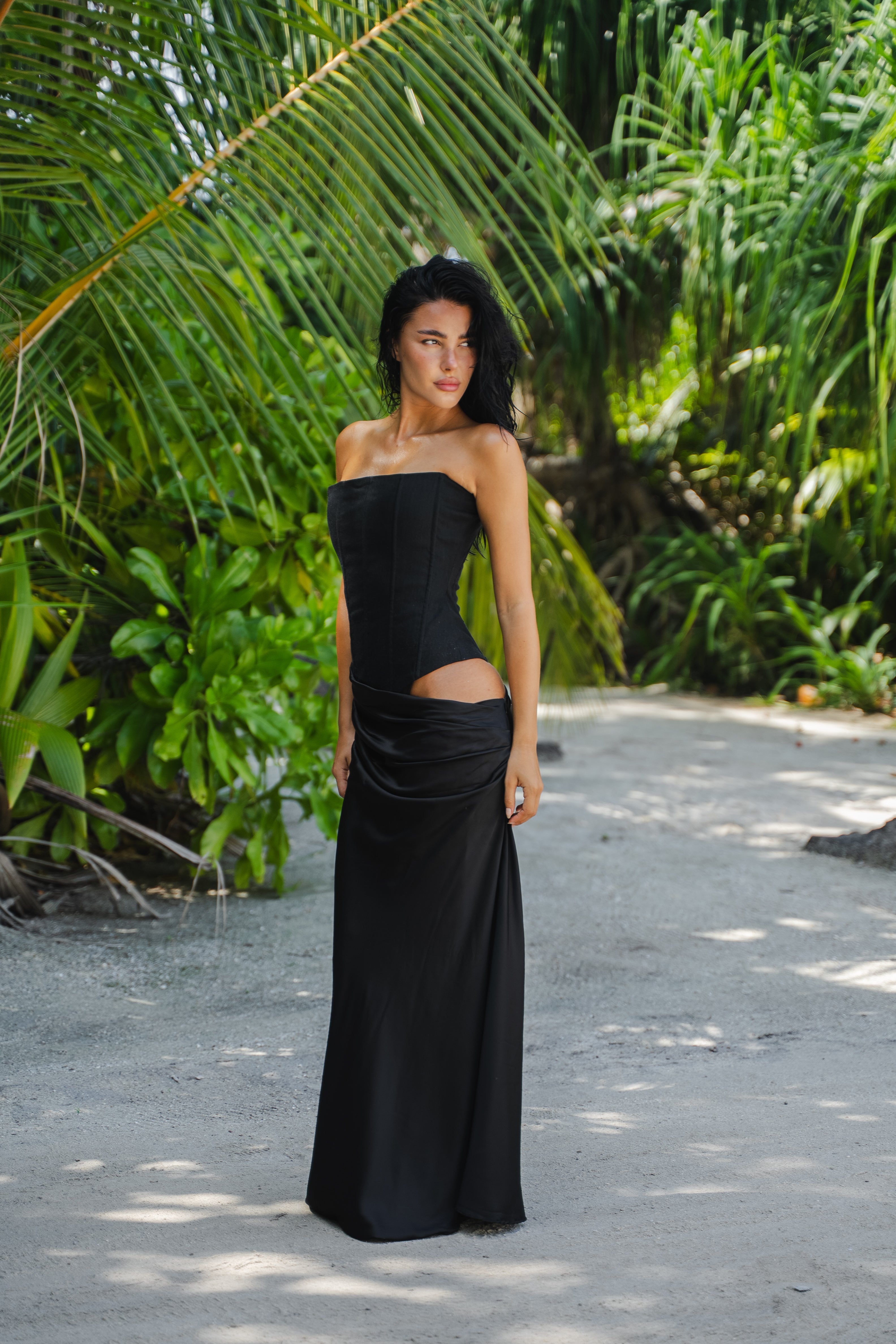 HUXLEY GOWN | BLACK