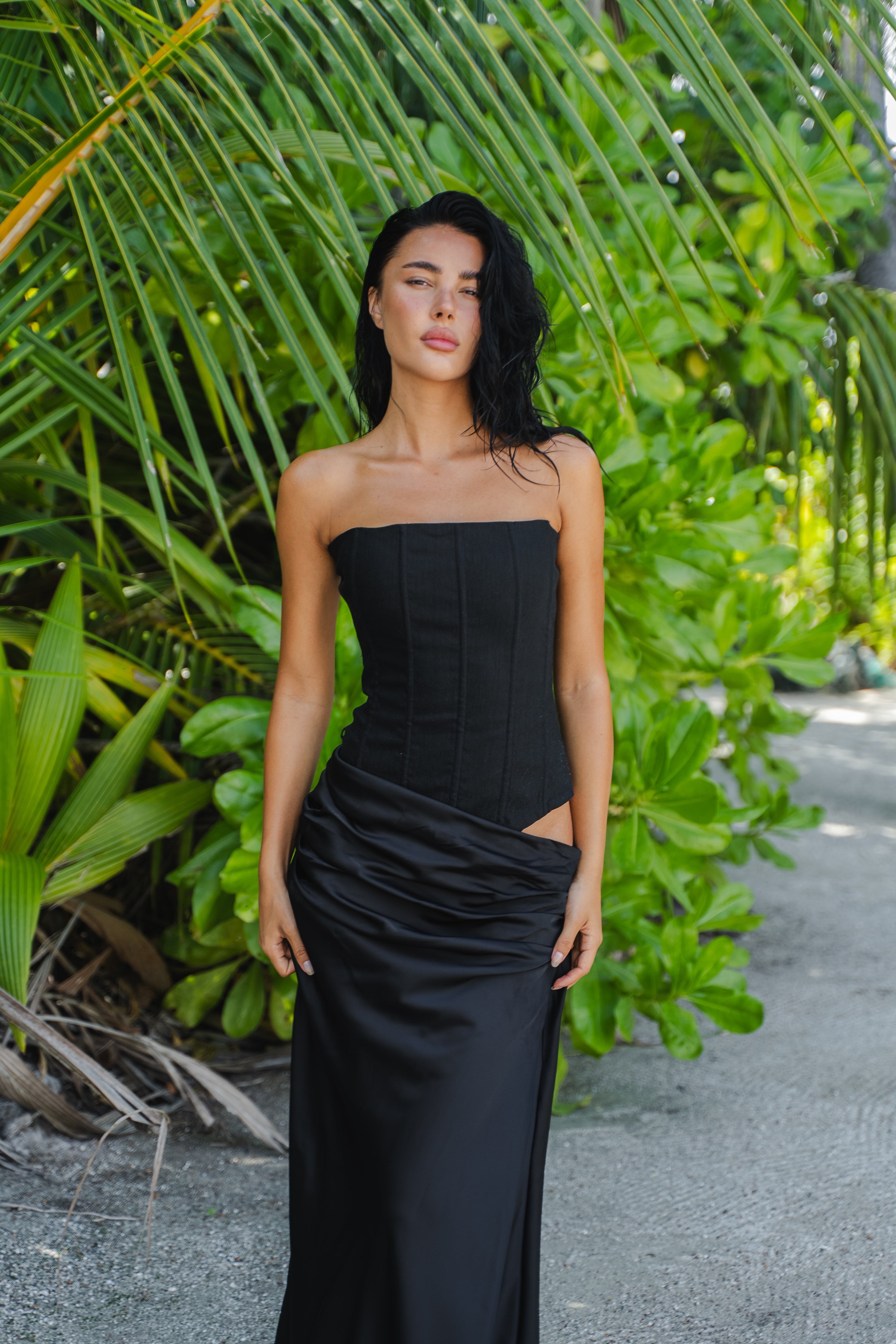 HUXLEY GOWN | BLACK