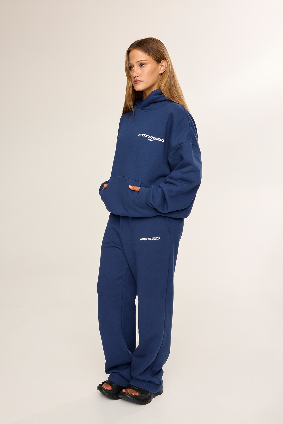 STAR HOOD | NAVY