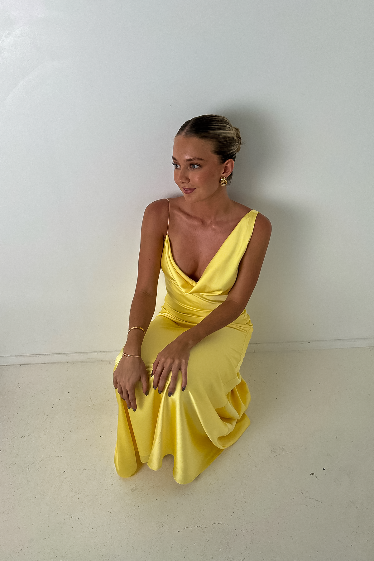 BIANKA GOWN (MISSING 1 BACK STRAP)