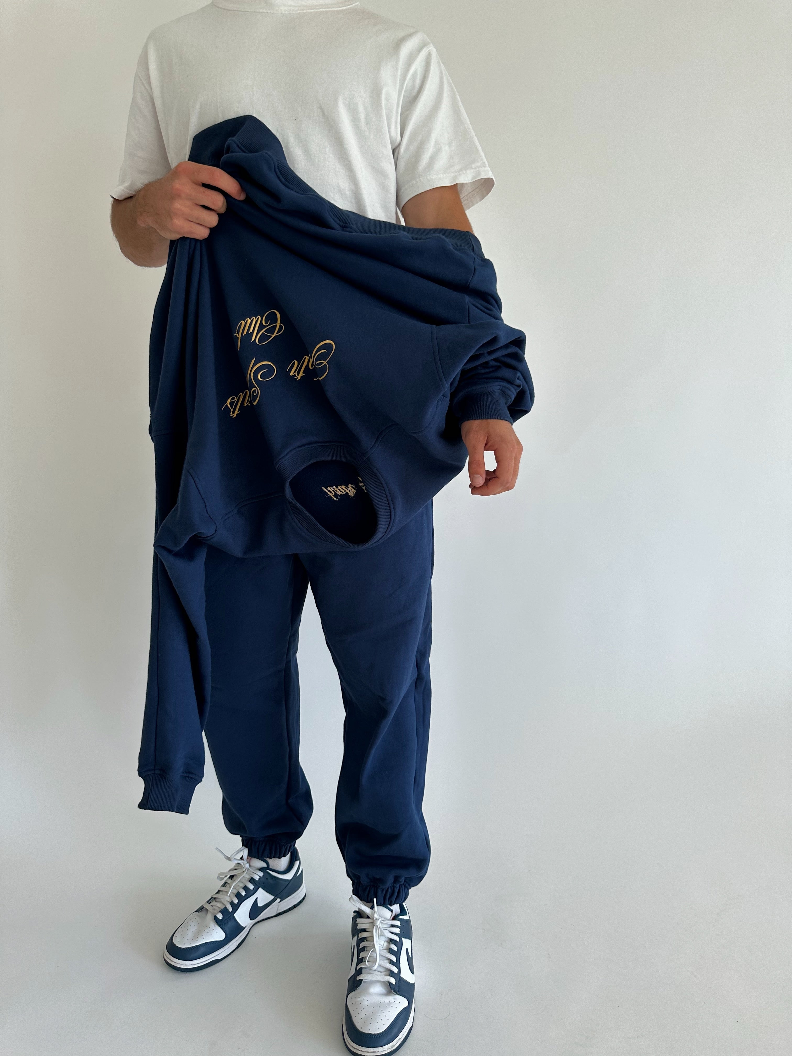 SPORTS CREWNECK