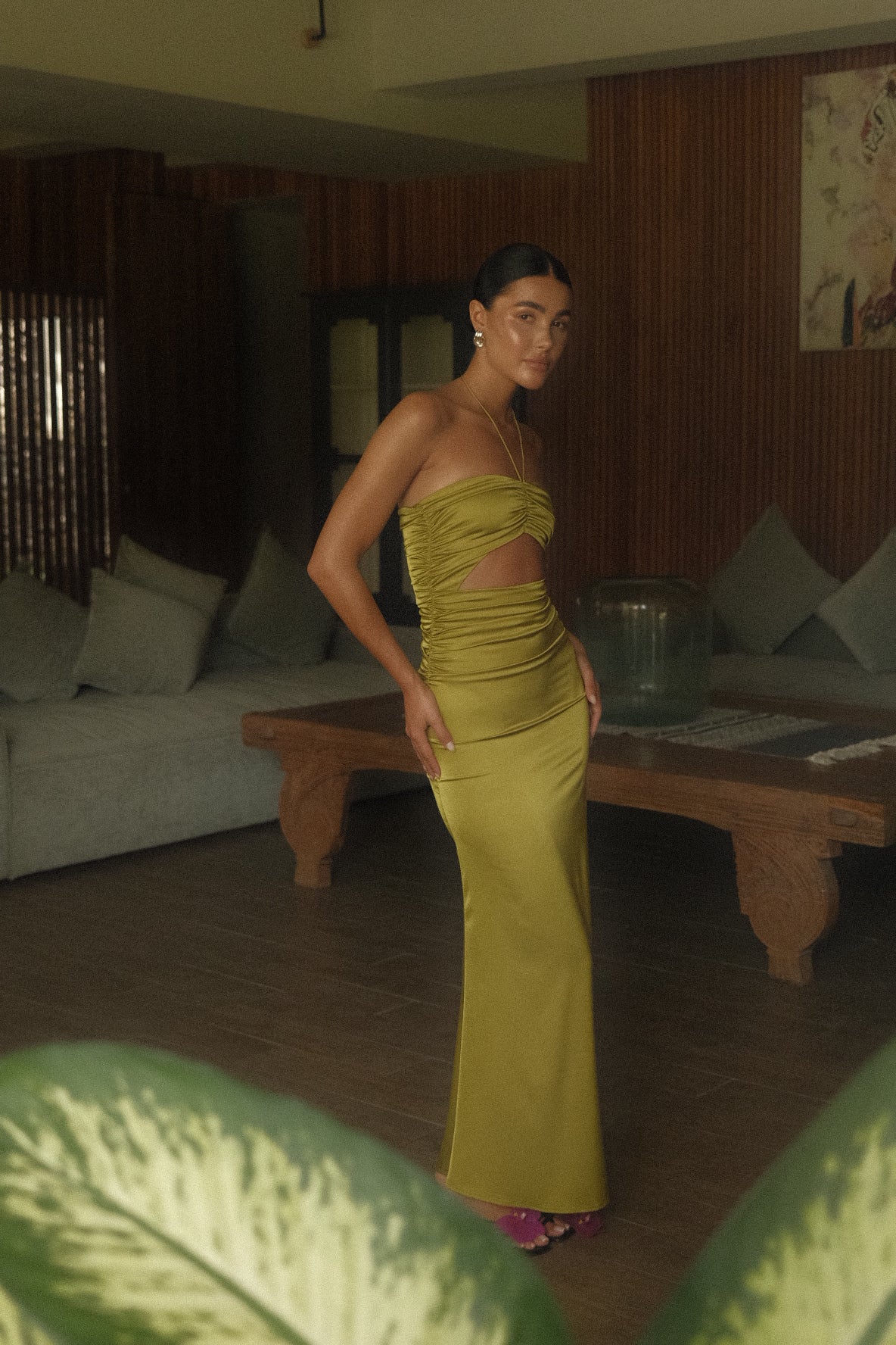 AUDE DRESS OLIVE SAMPLE