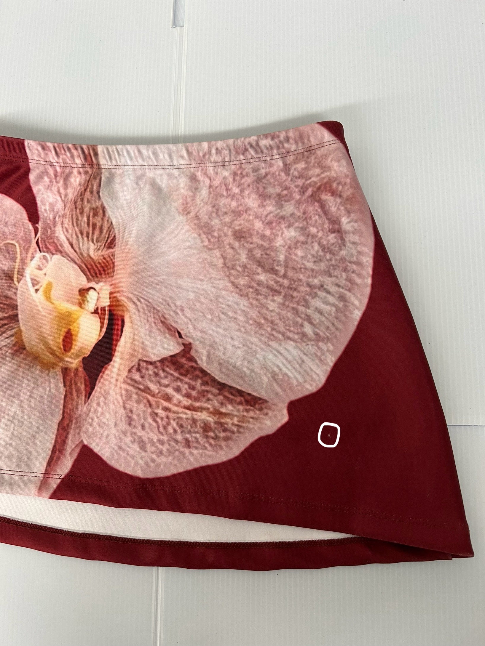SAM SKIRT | SLIGHT PULL SIZE S