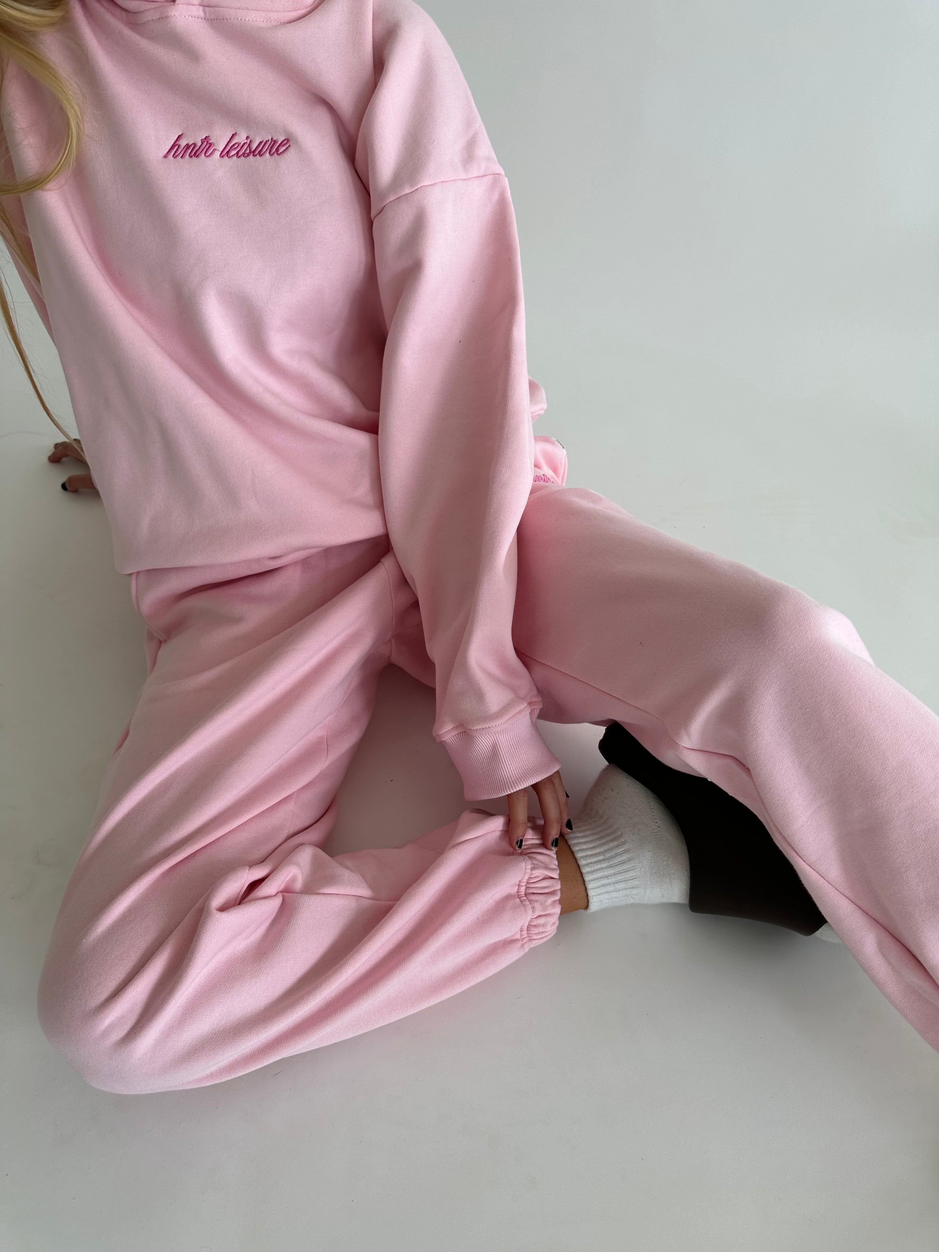 LEISURE TRACKPANT: PINK