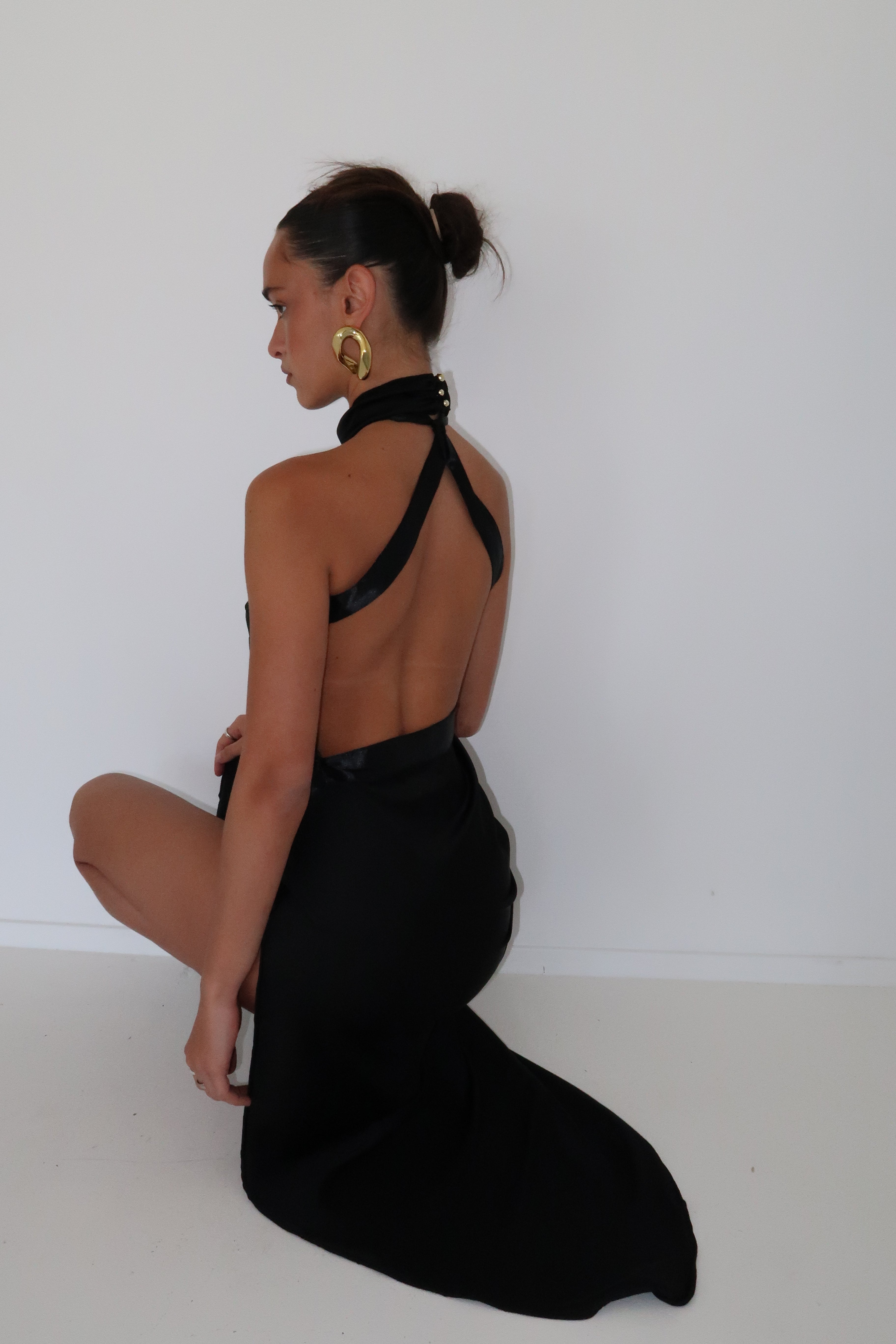 Jude gown
