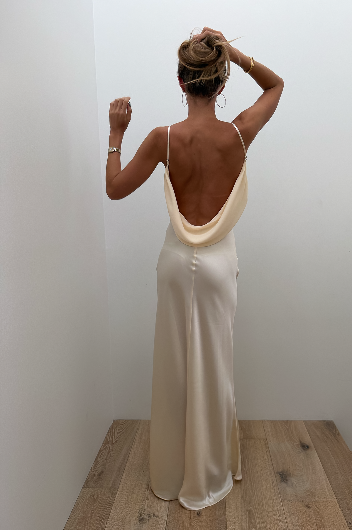 WILLOW GOWN | CHAMPAGNE HNTR THE LABEL