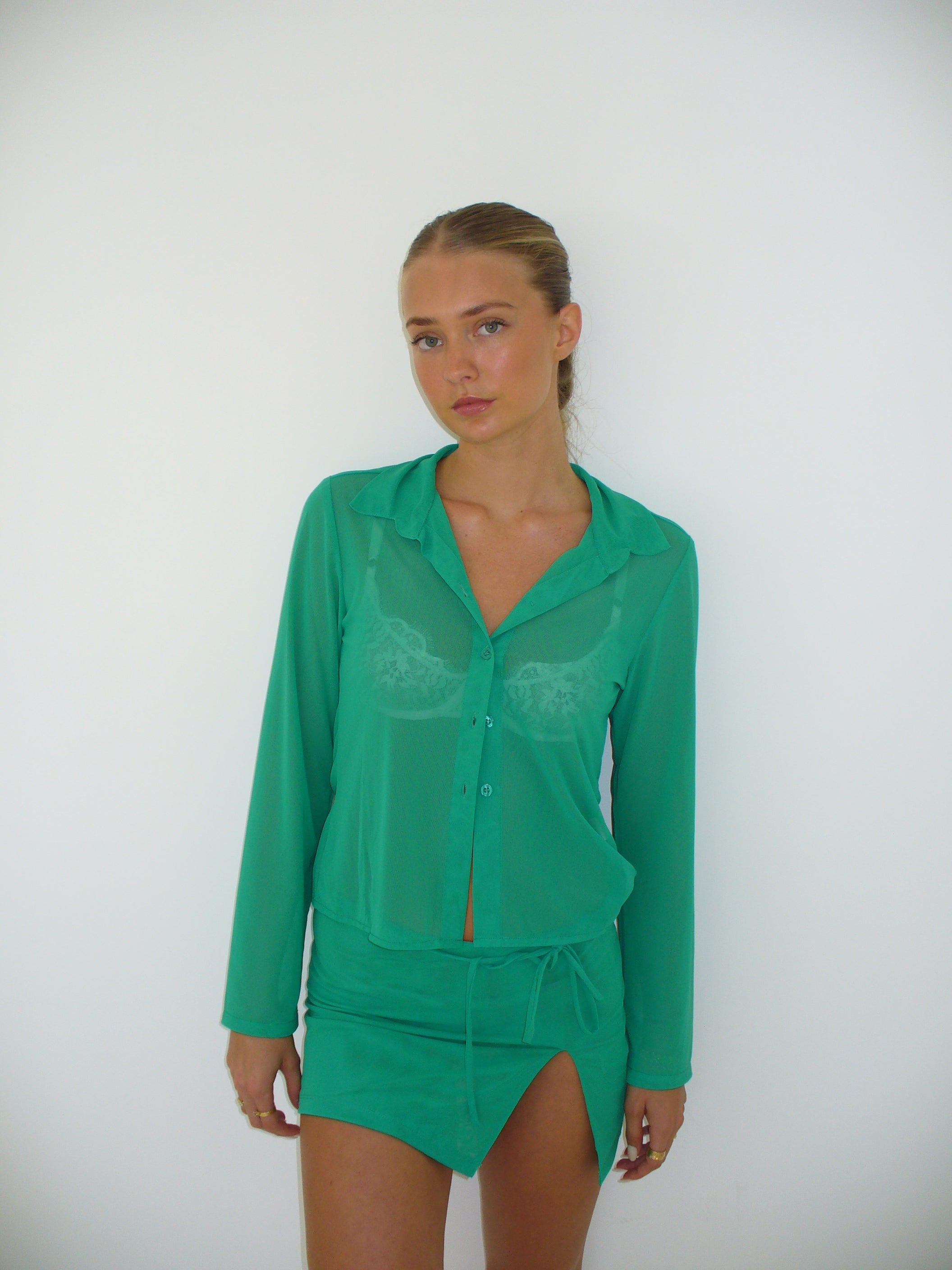 MESH SHIRT: emerald